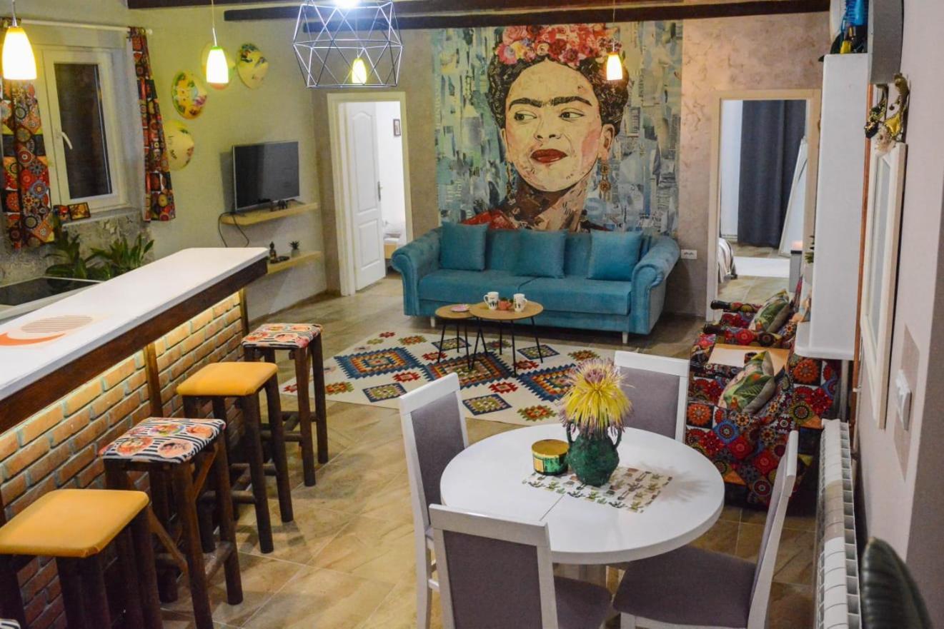 White Arrow Apartment 바이나 바슈타 외부 사진
